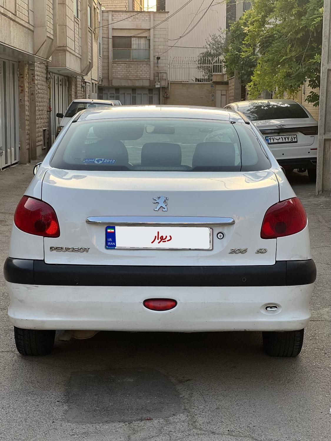 پژو ۲۰۶ صندوق دار v8 - 1395
