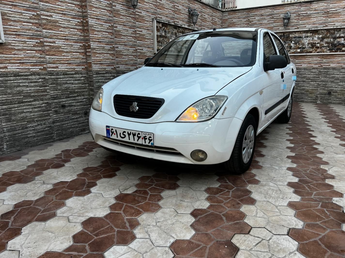 تیبا صندوق دار SX - 1393