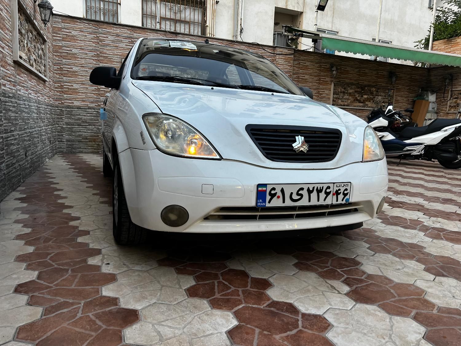 تیبا صندوق دار SX - 1393