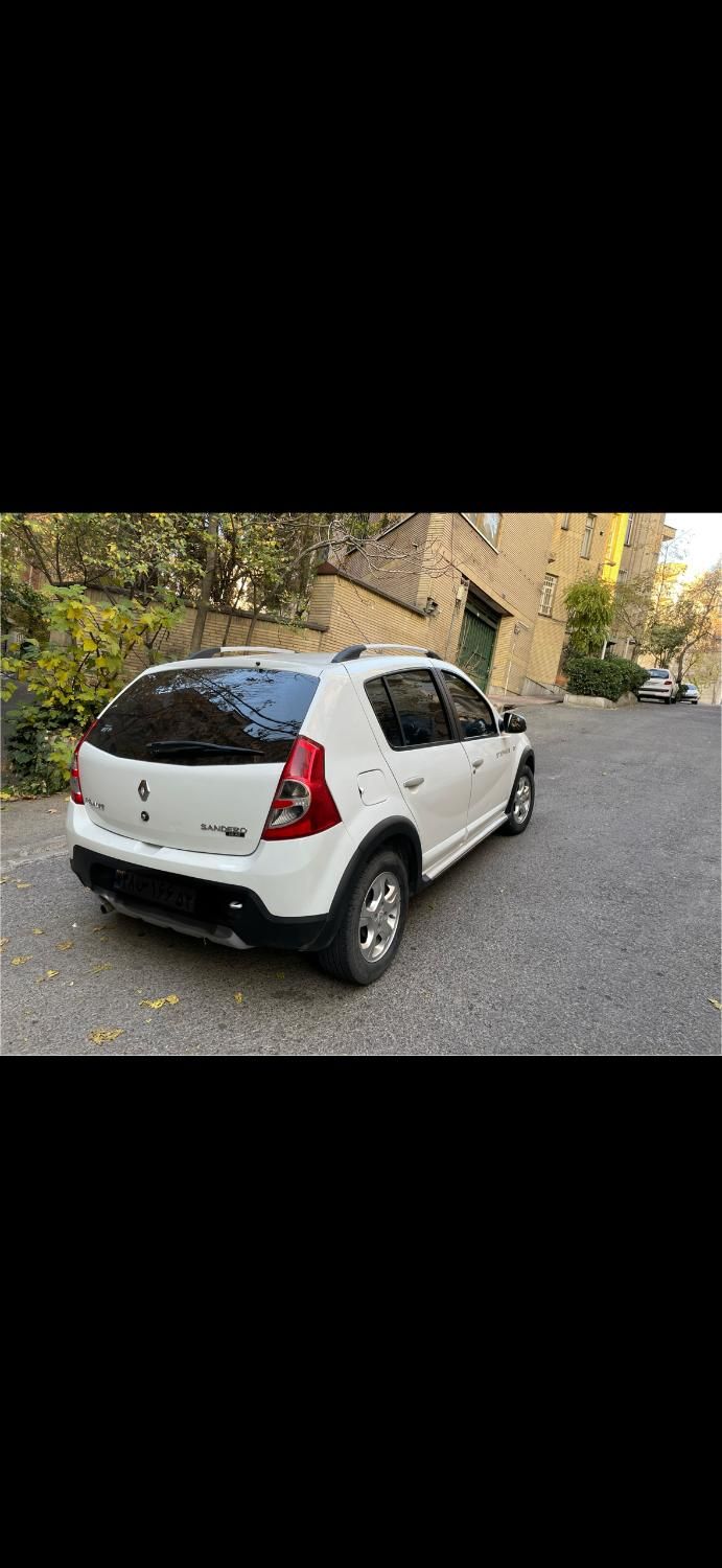 خودرو رنو، ساندرو آگهی ann_19467361