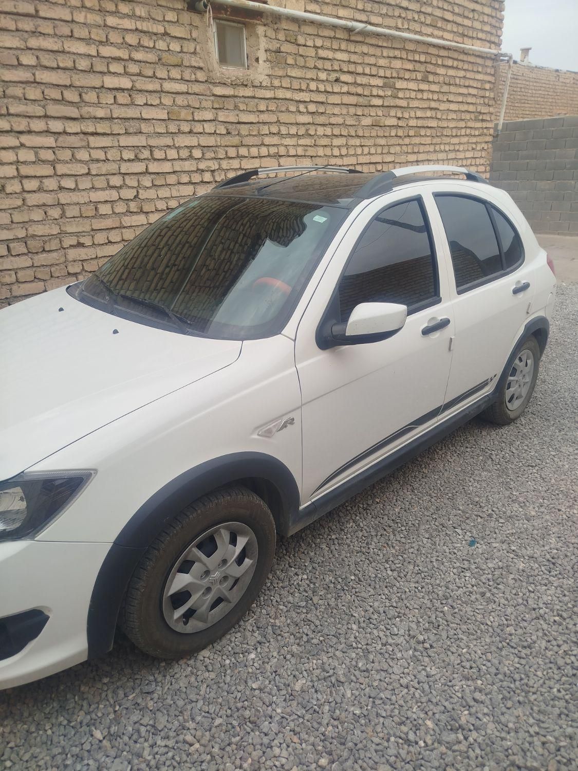 کوییک R دنده‌ای - 1403