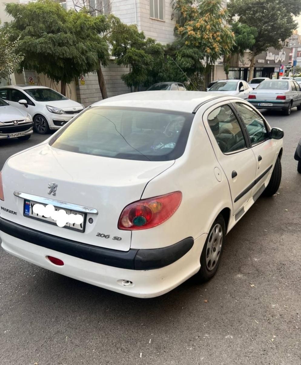 پژو ۲۰۶ صندوق دار v1 - 1389