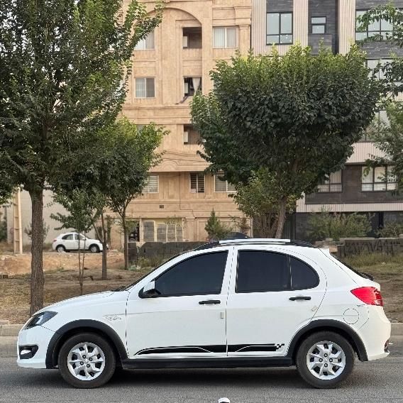 کوییک R دنده‌ای - 1403
