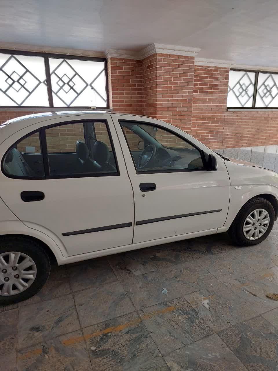 تیبا صندوق دار SX - 1400