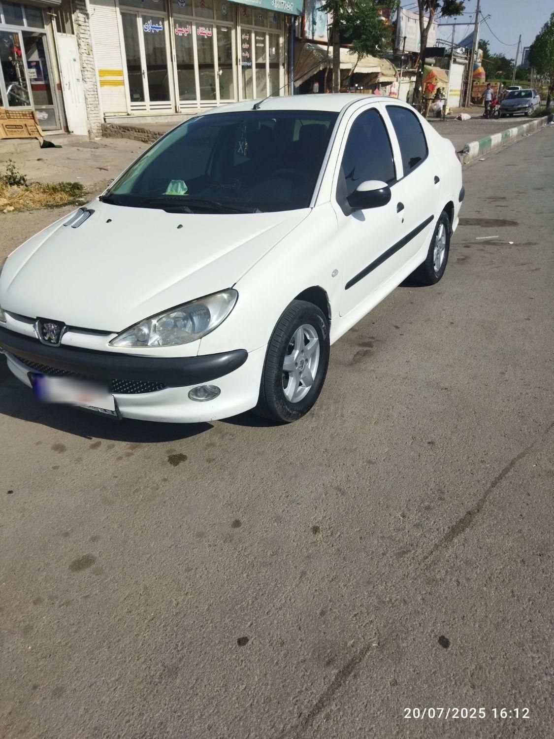 پژو ۲۰۶ صندوق دار v8 - 1388