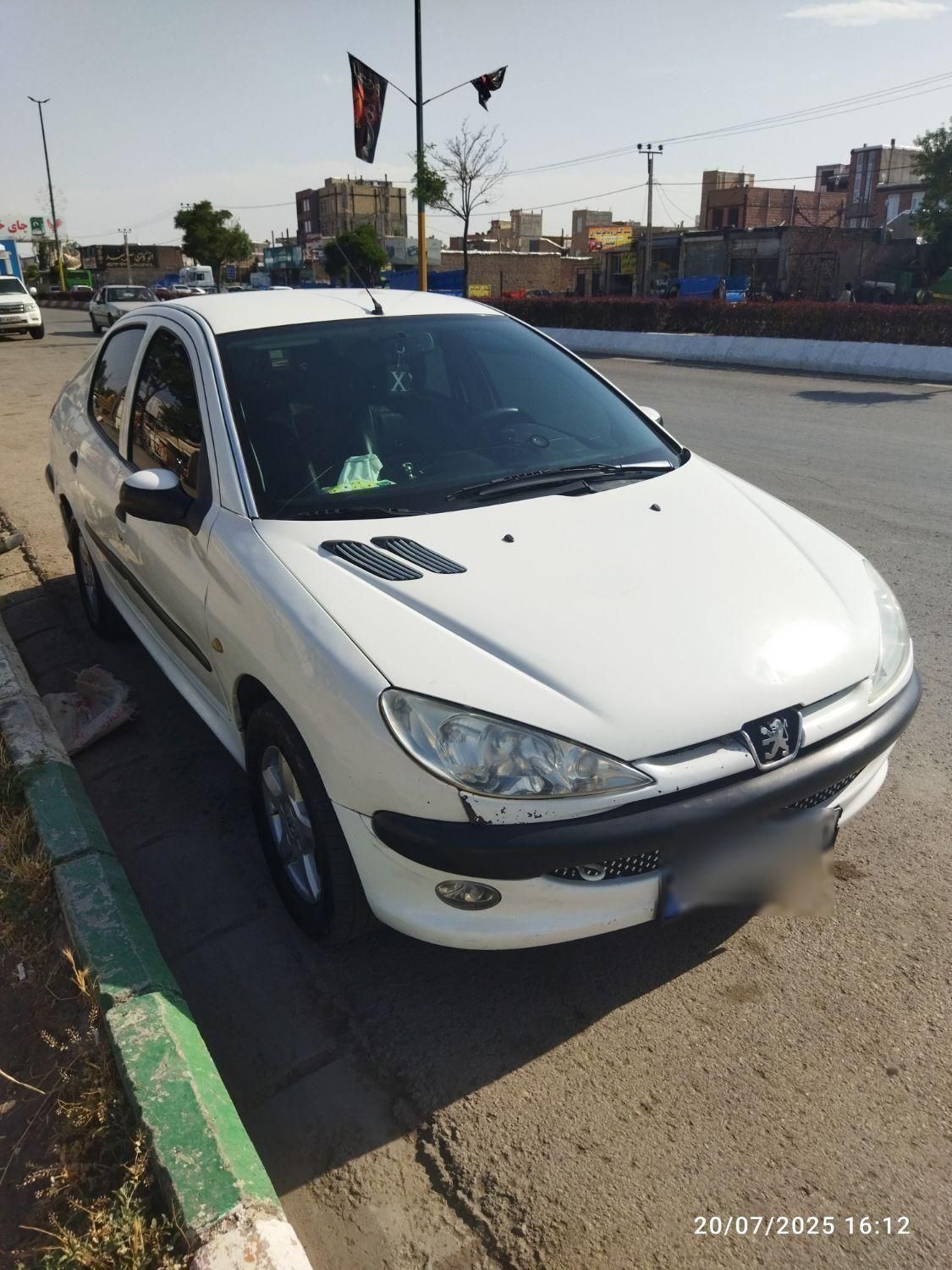 پژو ۲۰۶ صندوق دار v8 - 1388