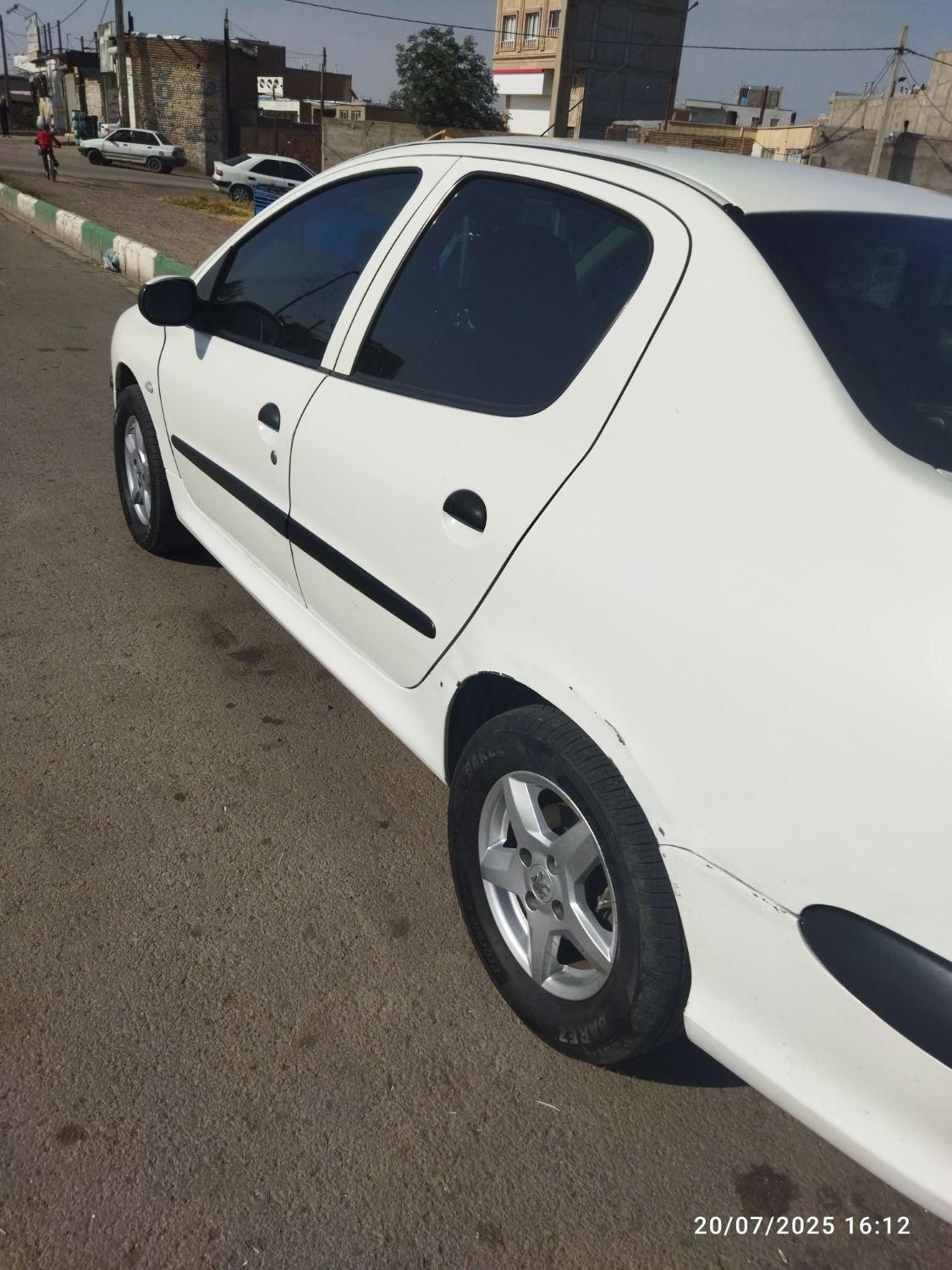 پژو ۲۰۶ صندوق دار v8 - 1388