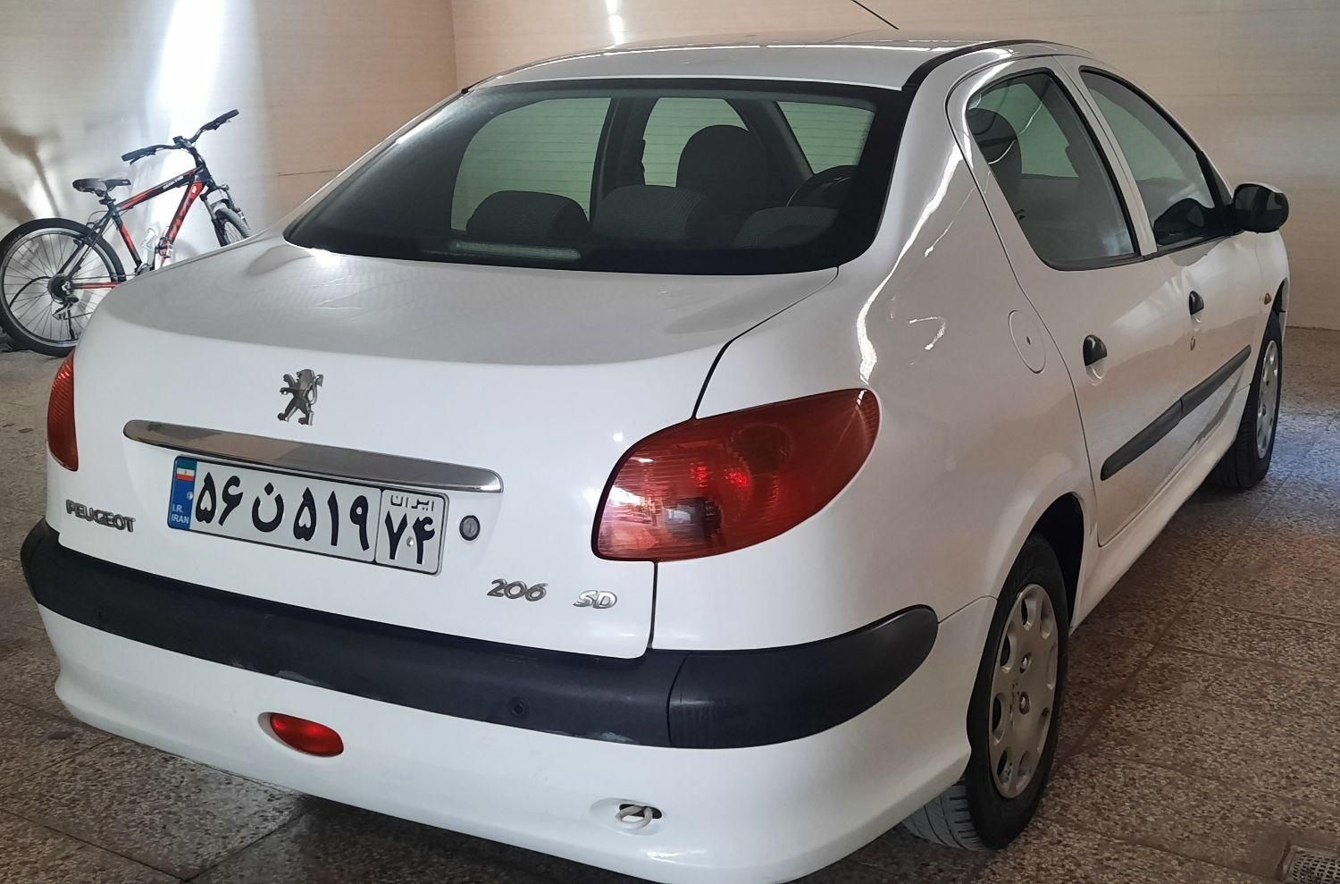 پژو ۲۰۶ صندوق دار v8 - 1394