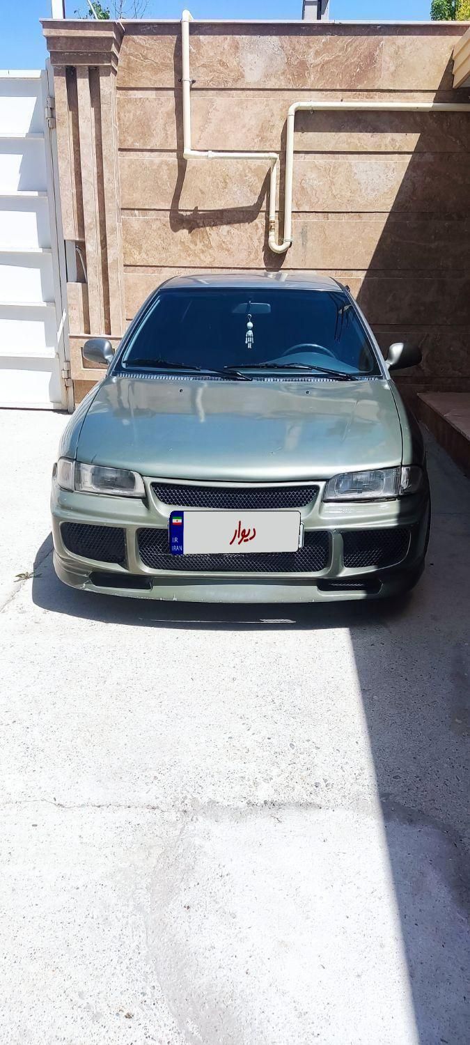 میتسوبیشی لنسر 1.6 لیتر دنده ای - 1992