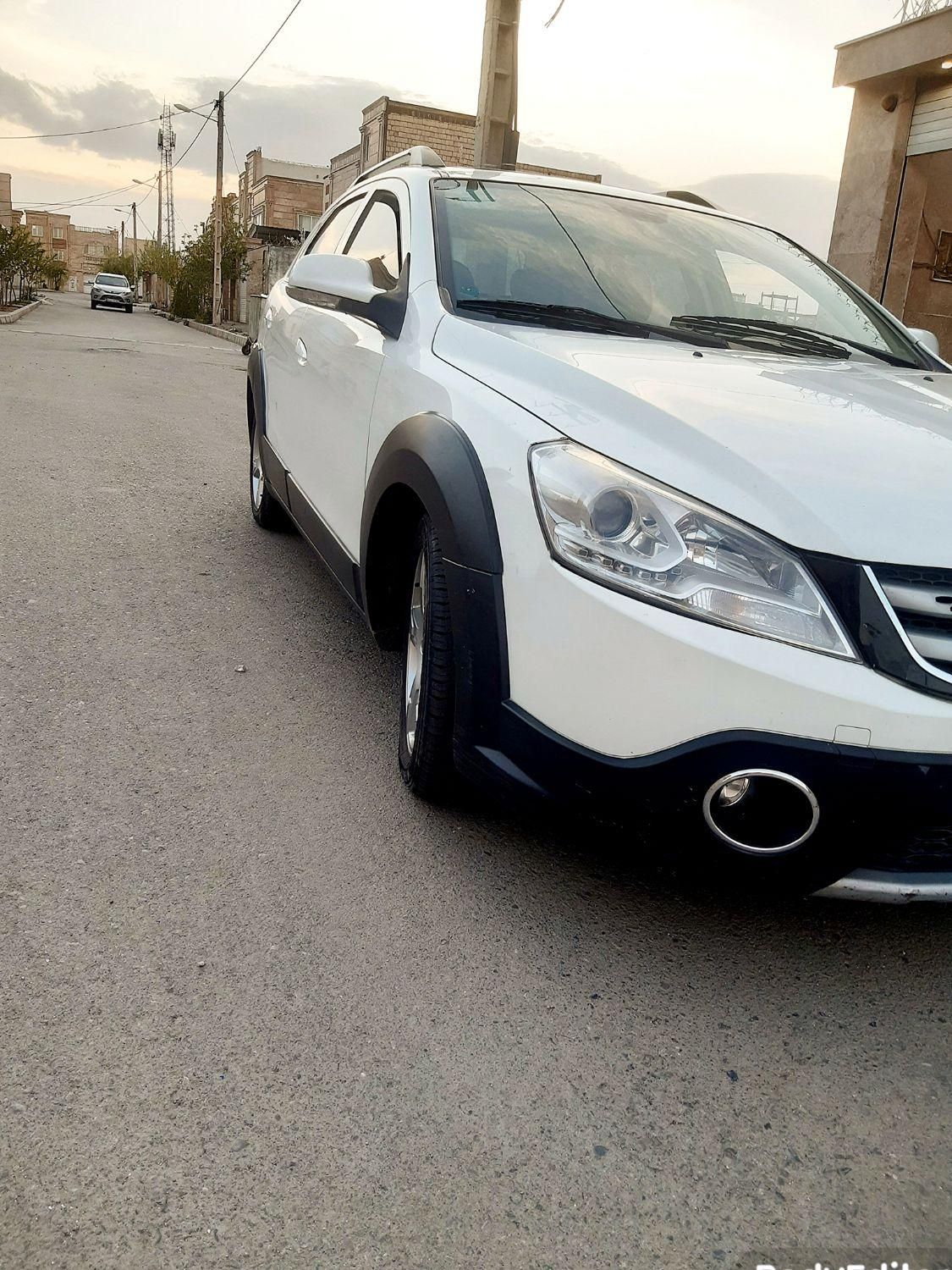 دانگ فنگ H30 کراس اتوماتیک - 1397