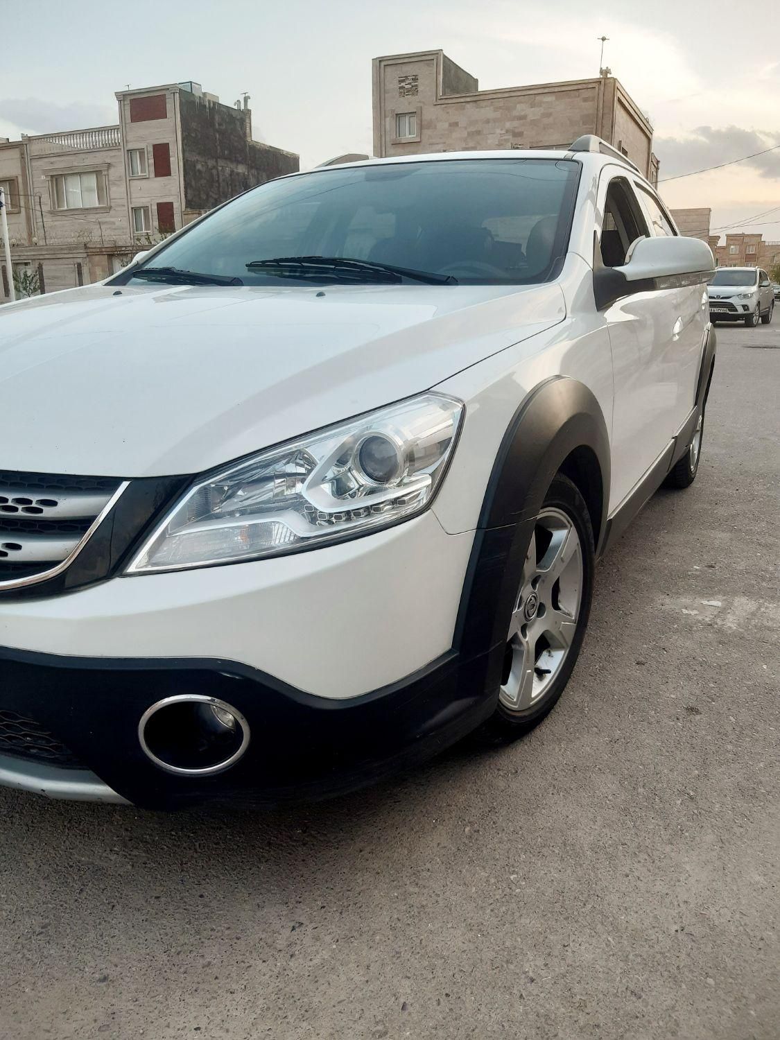 خودرو دانگ فنگ، H30 کراس آگهی ann_19468489