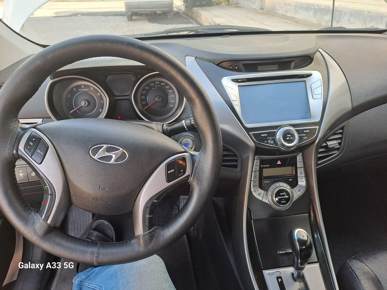 هیوندای النترا 1.8 لیتر - 2014