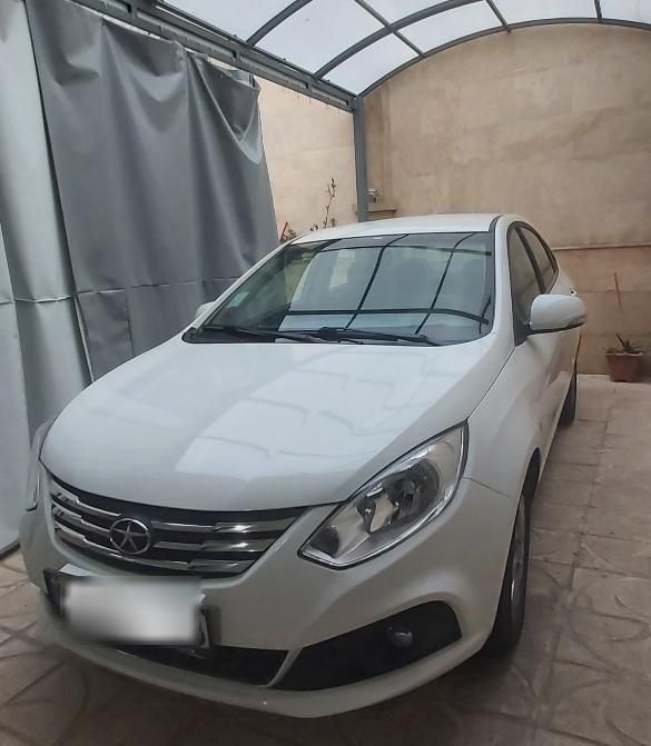 جک J4 اتوماتیک ساده - 1402
