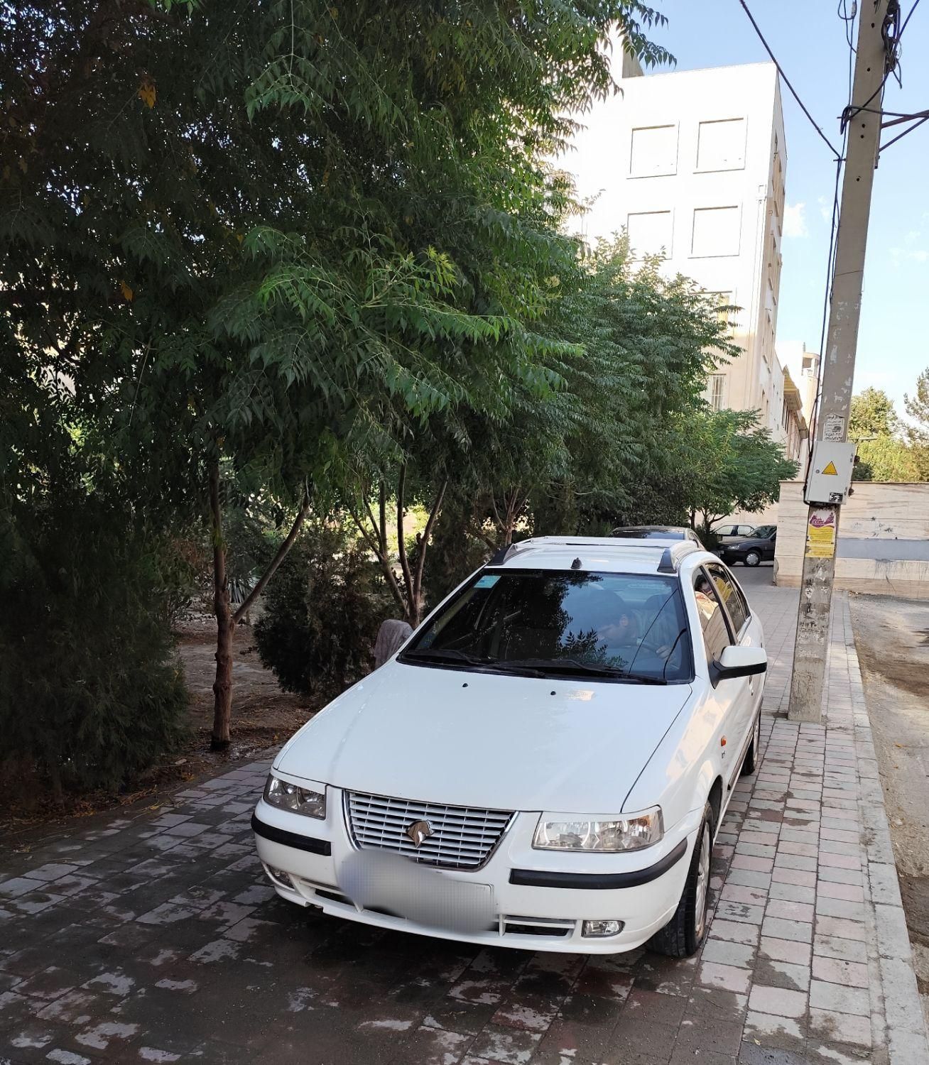 سمند LX XU7 - 1398