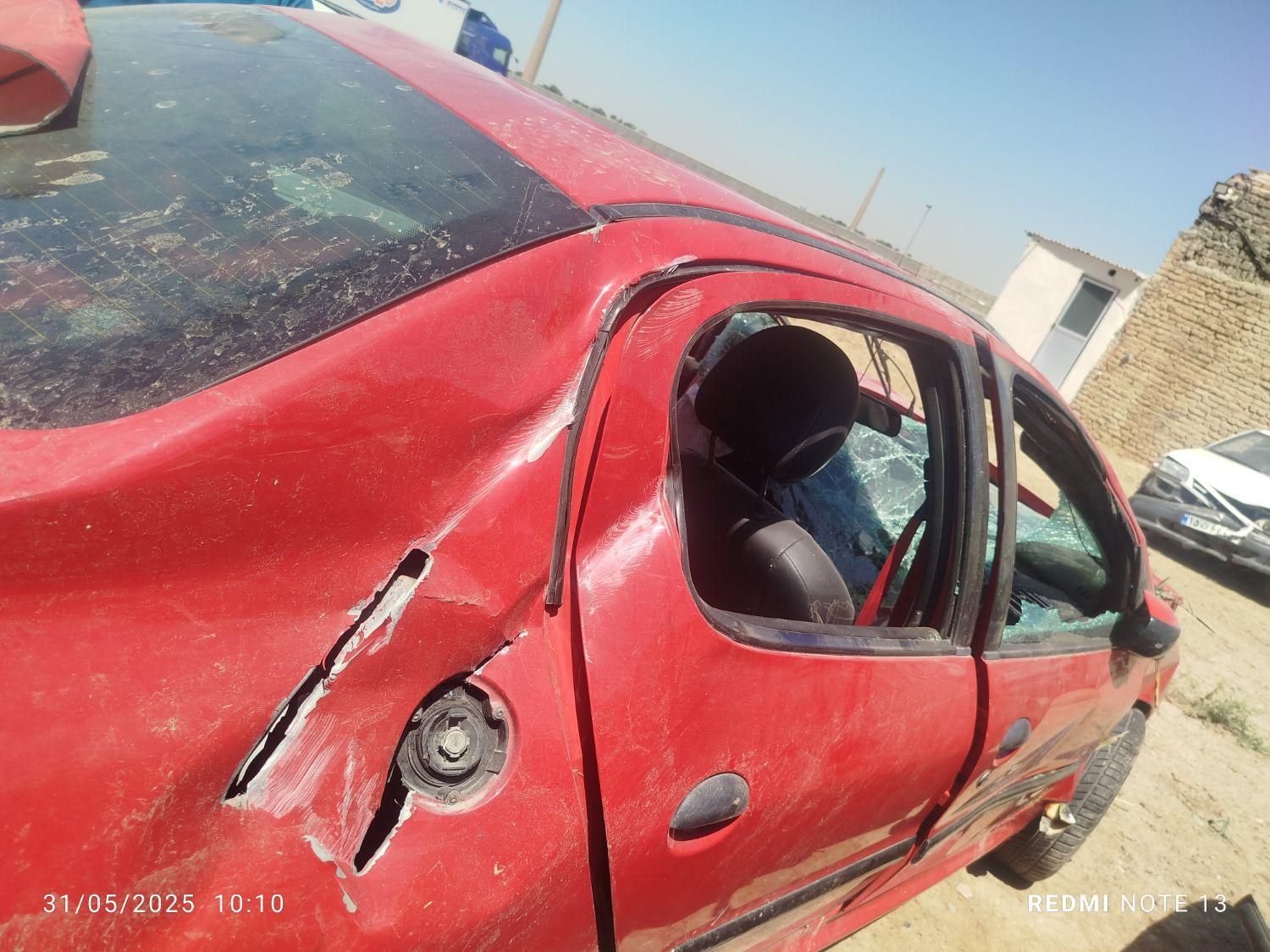 پژو ۲۰۶ صندوق دار v8 - 1393