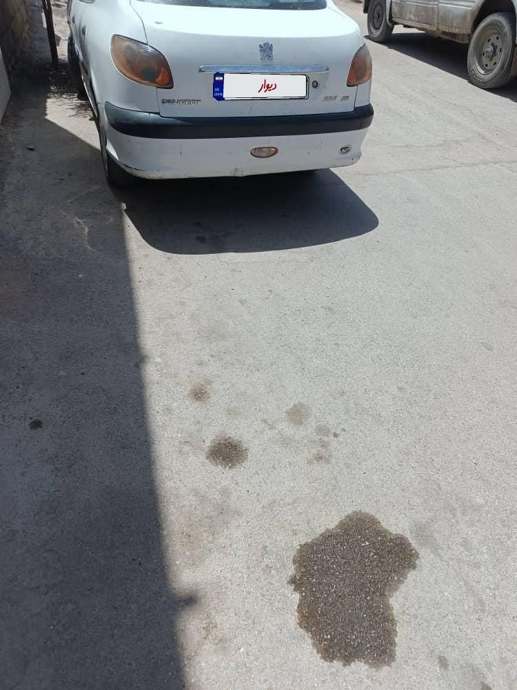 پژو ۲۰۶ صندوق دار v8 - 1390