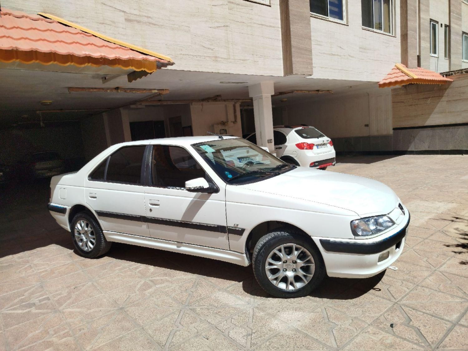 پژو پارس LX - 1400
