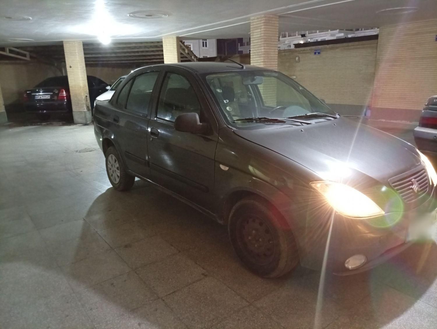 تیبا صندوق دار EX - 1392