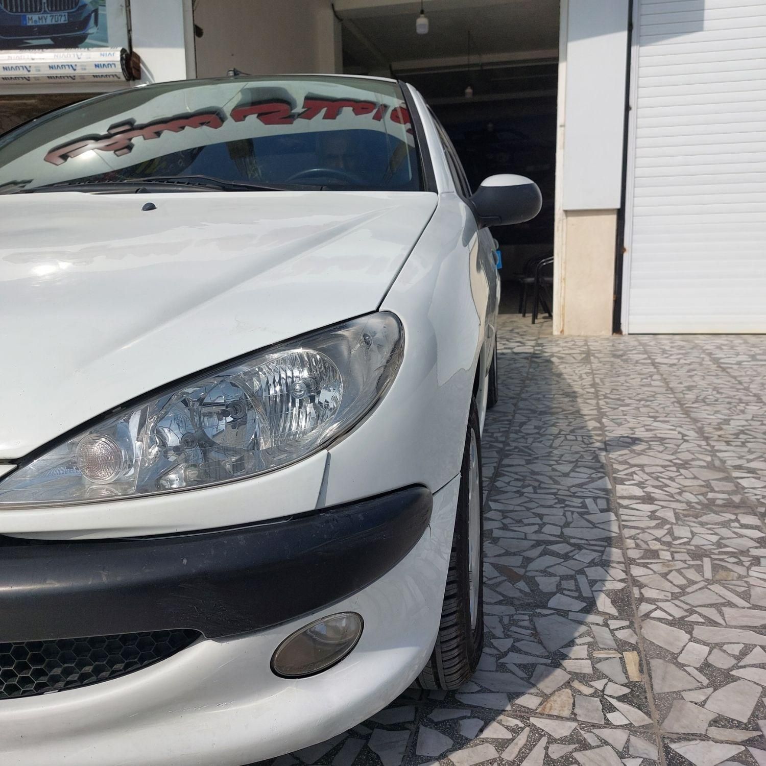 پژو ۲۰۶ صندوق دار v8 - 1398