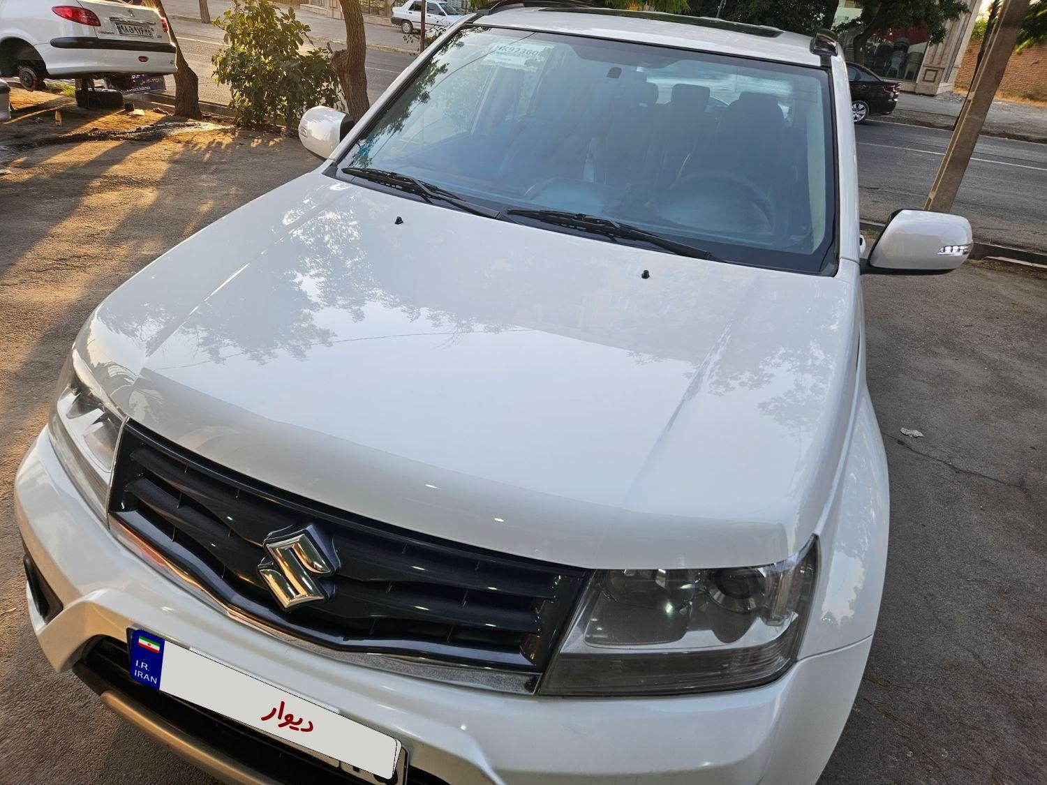 سوزوکی ویتارا ایران خودرو 2400 اتوماتیک - 1396