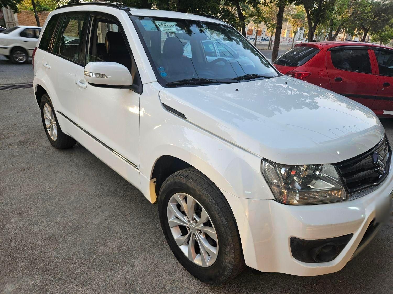 سوزوکی ویتارا ایران خودرو 2400 اتوماتیک - 1396