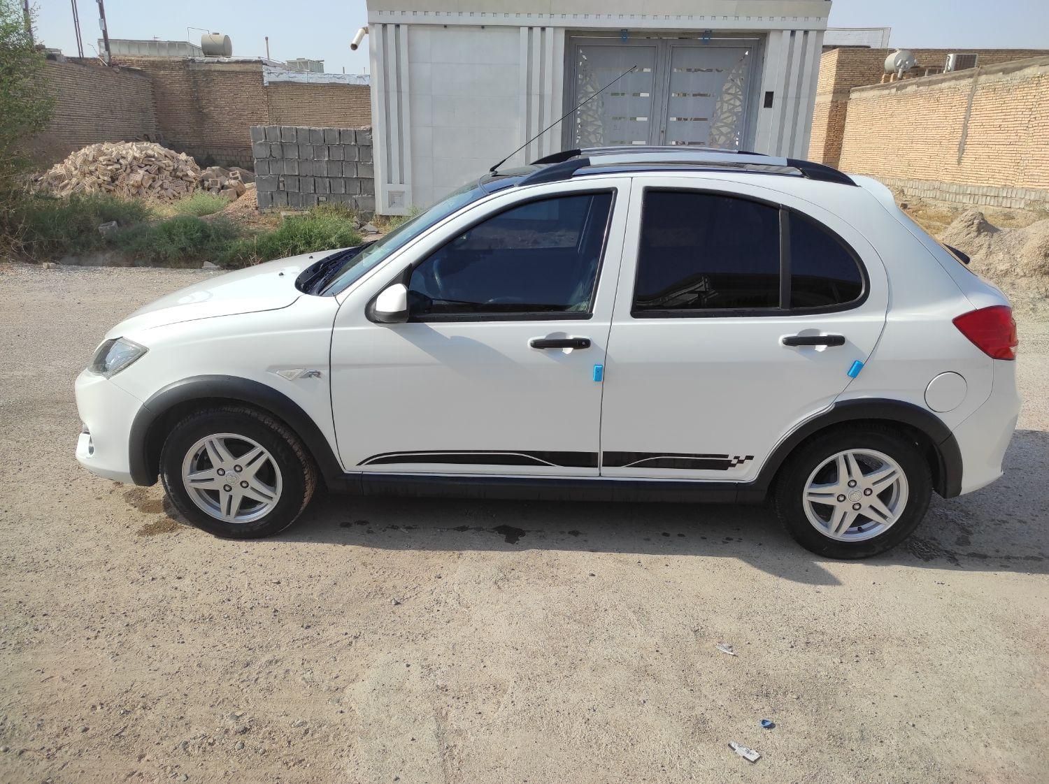 خودرو کوییک، R آگهی ann_19469909