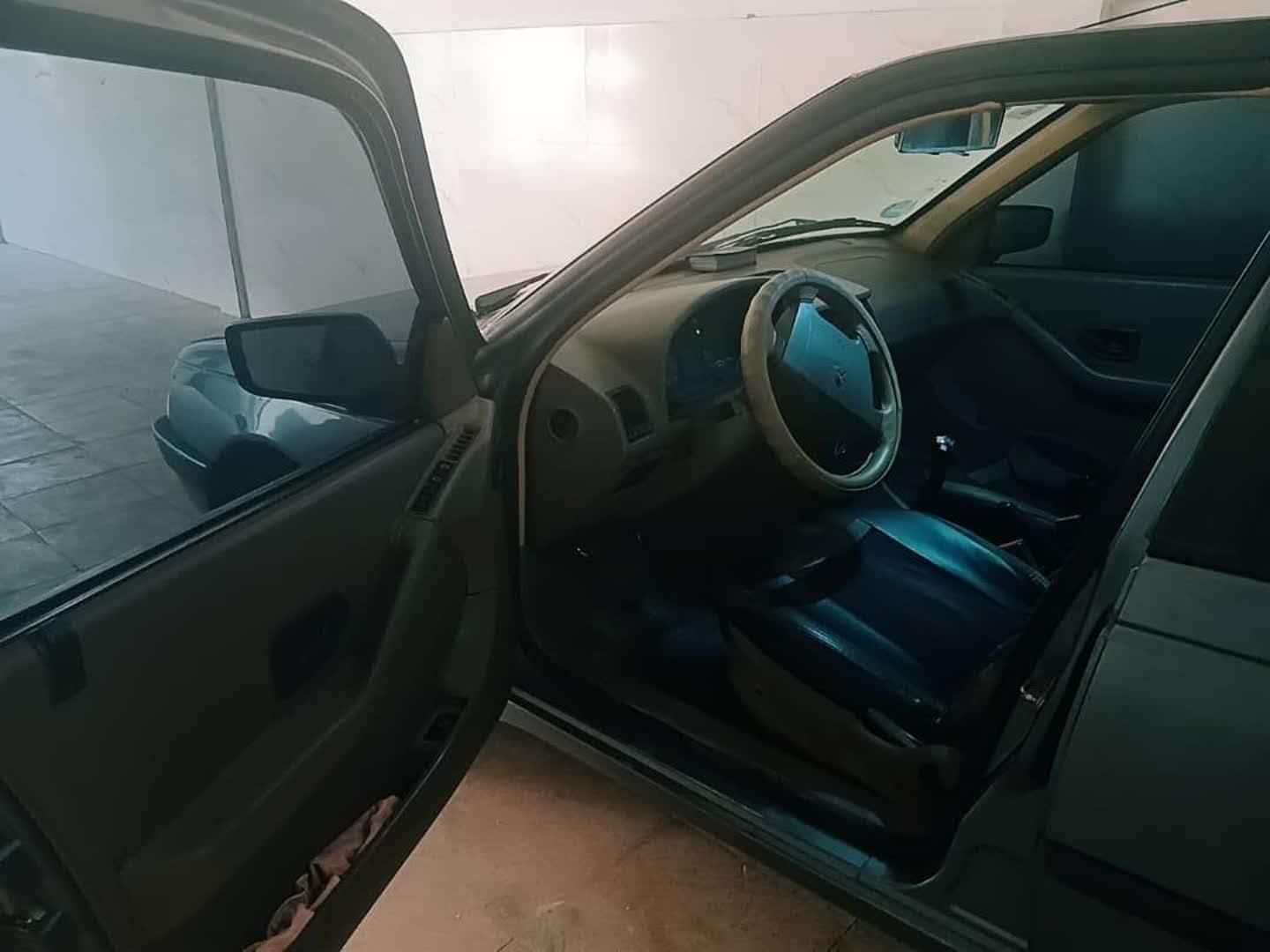 پژو 405 بنزینی GLX - TU5 - 1391
