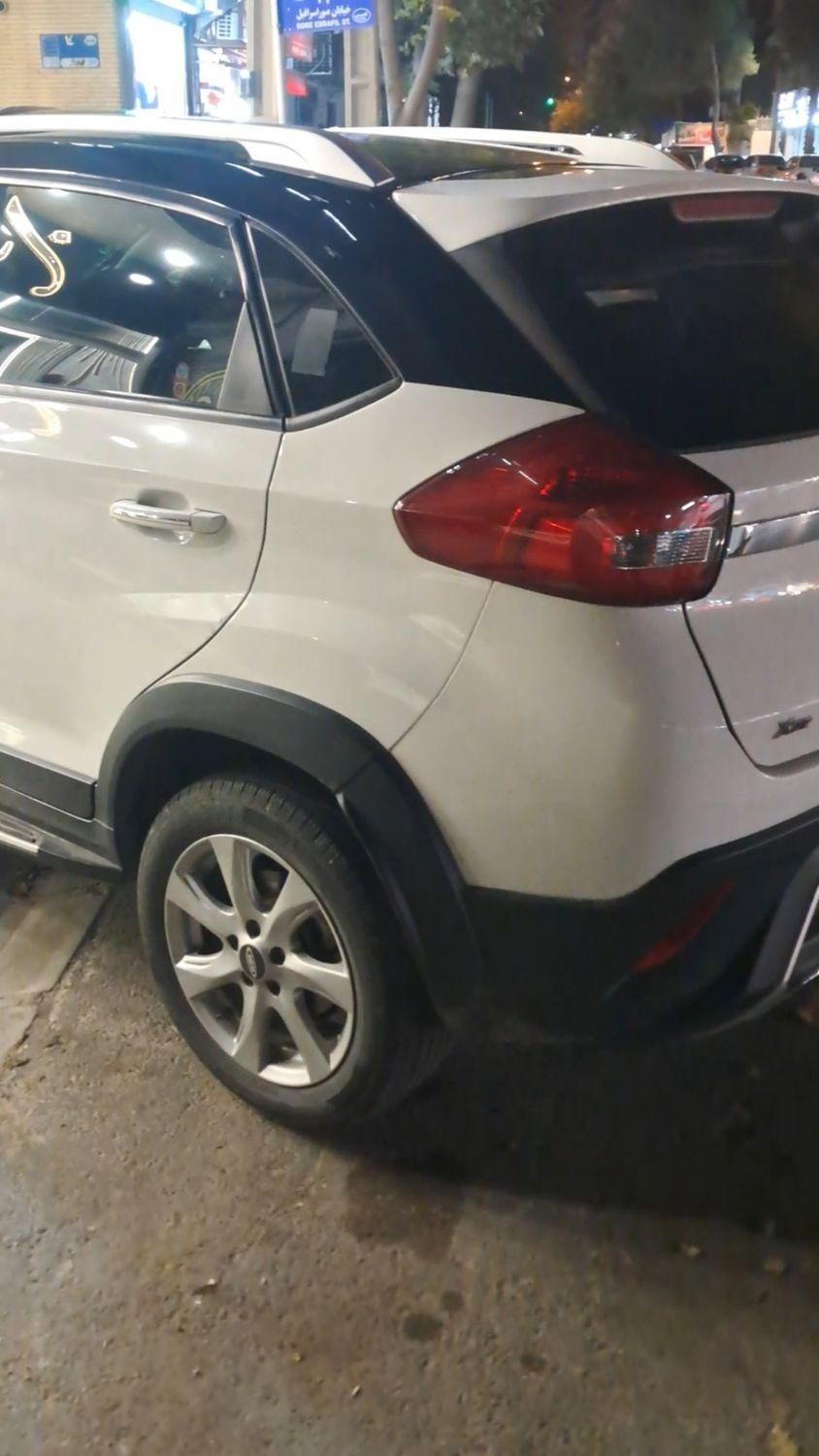 ام وی ام X22 اتوماتیک اسپرت لاکچری - 1400