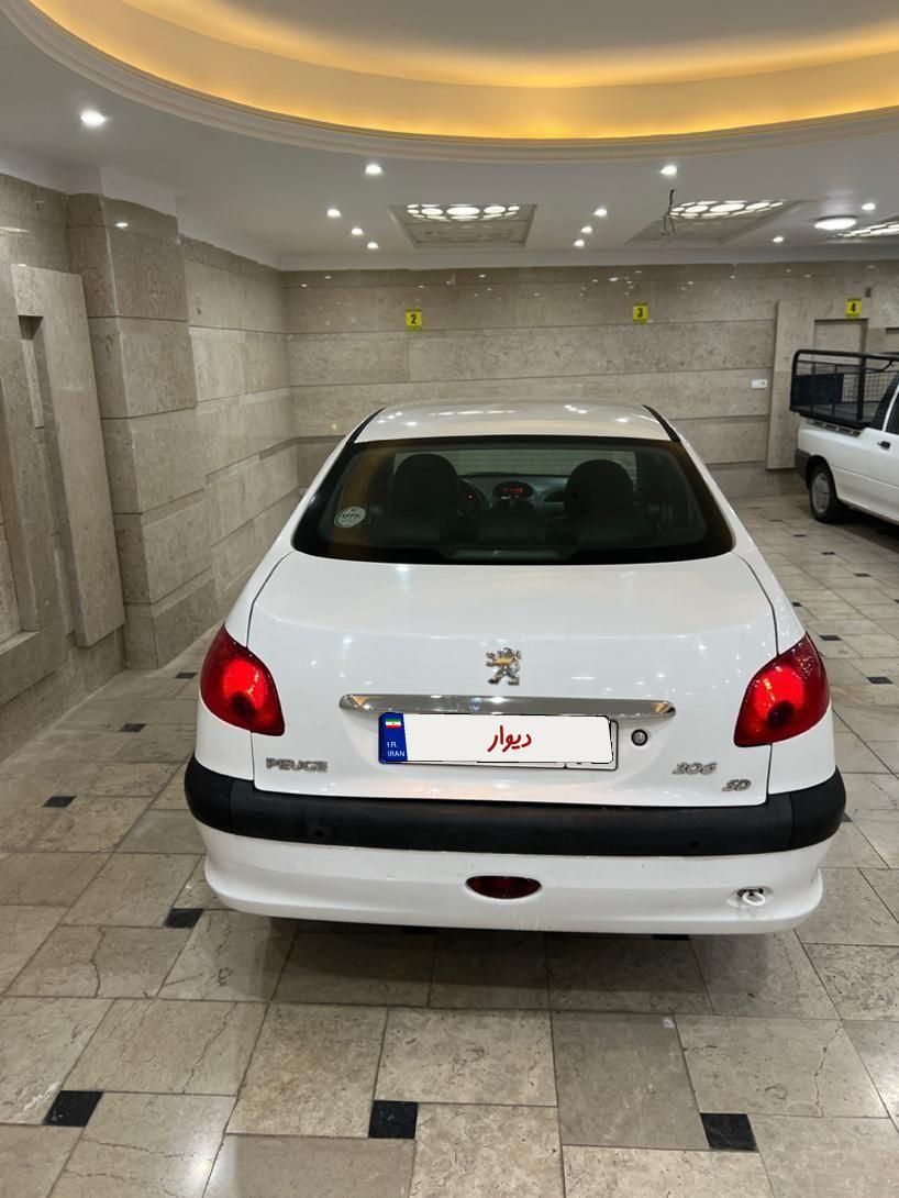 پژو ۲۰۶ صندوق دار v8 - 1397