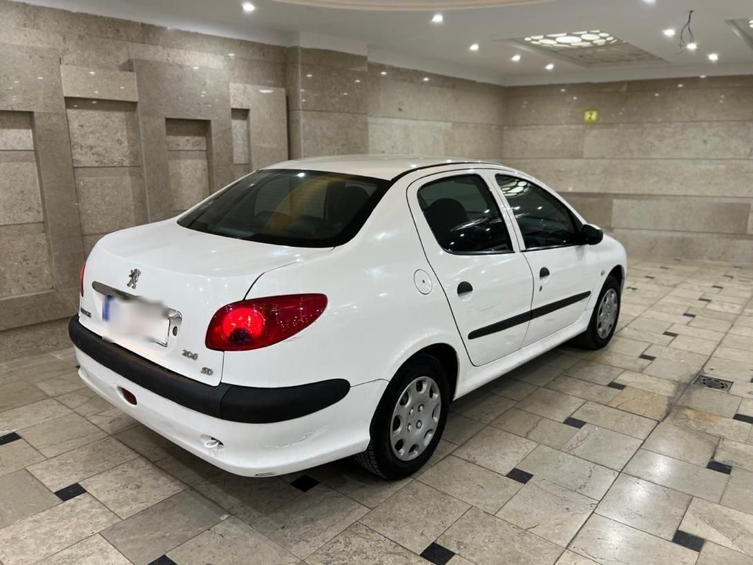 پژو ۲۰۶ صندوق دار v8 - 1397