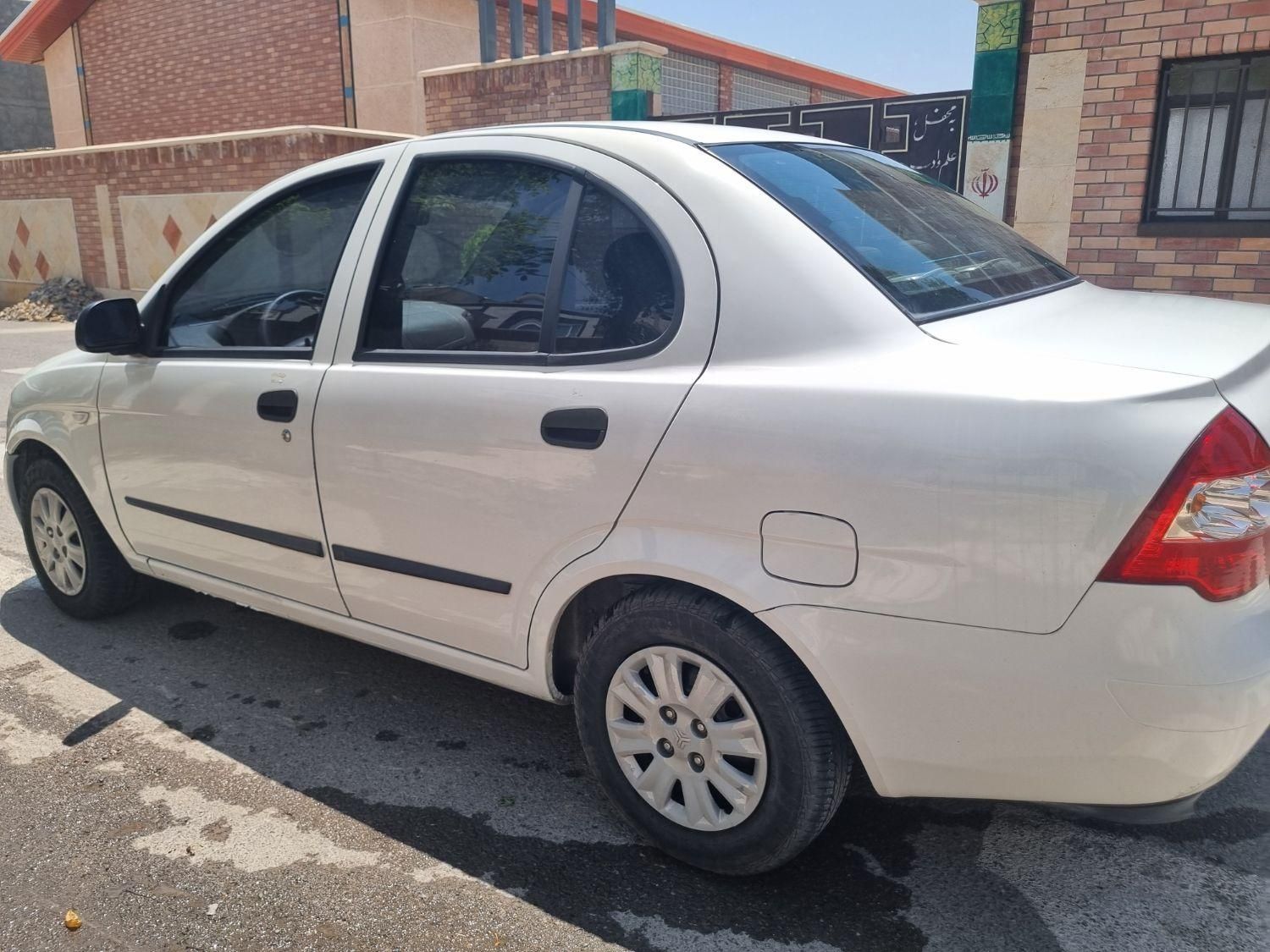تیبا صندوق دار SX - 1399
