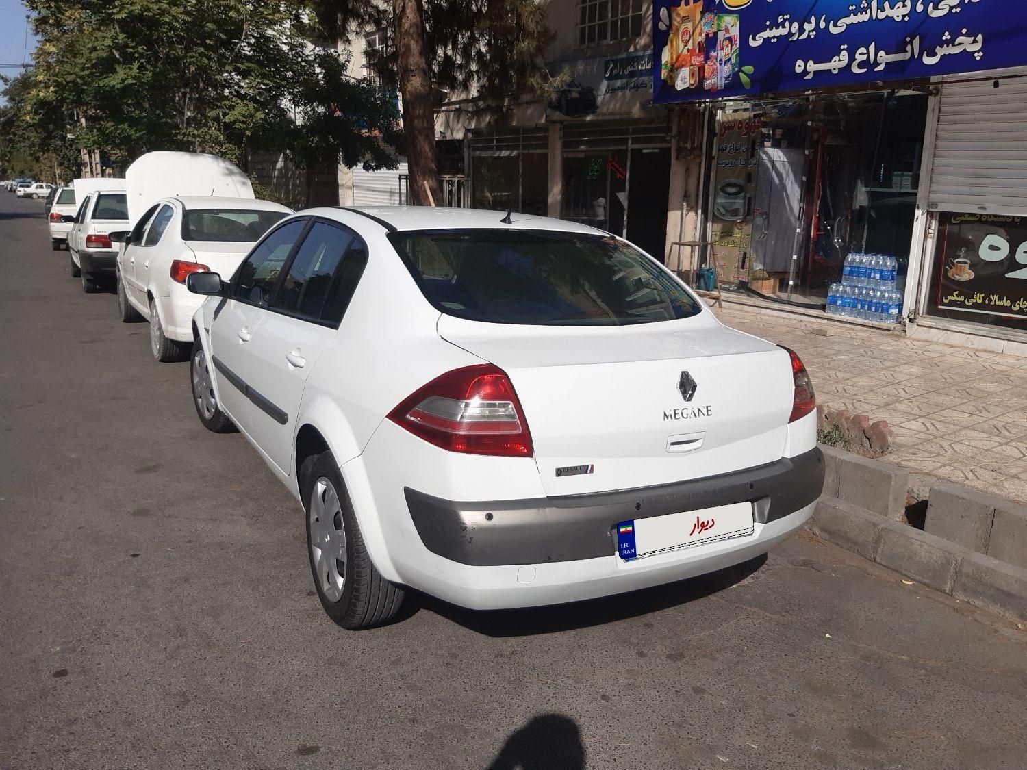 رنو مگان پارس خودرو 1600 E2 - 1391