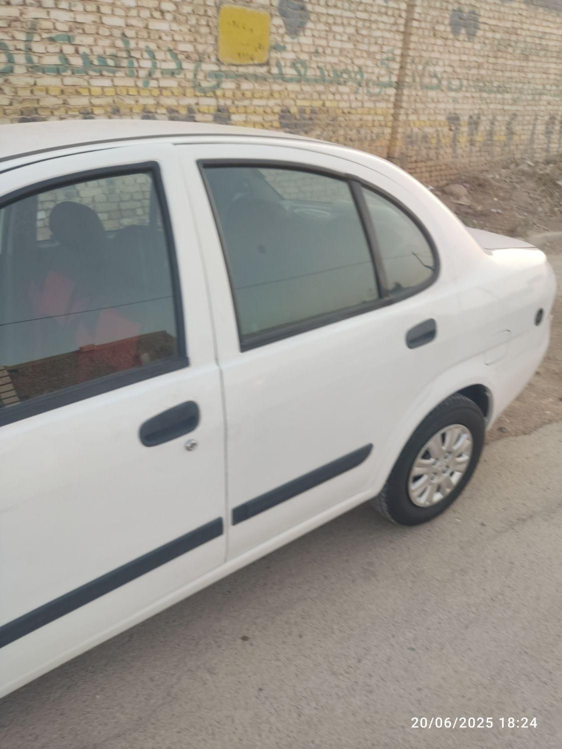 تیبا صندوق دار SX - 1390