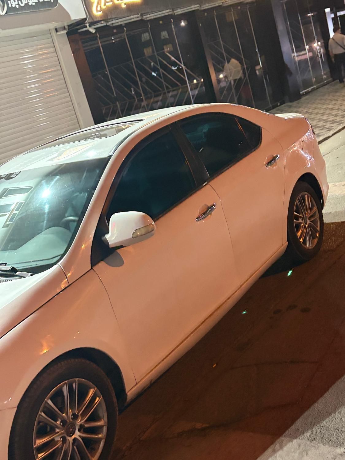 جک J5 اتوماتیک - 1394