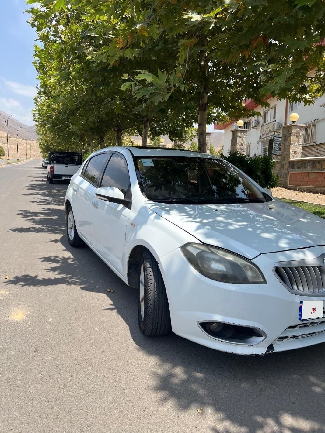 برلیانس H320 دنده‌ای 1500 - 1396