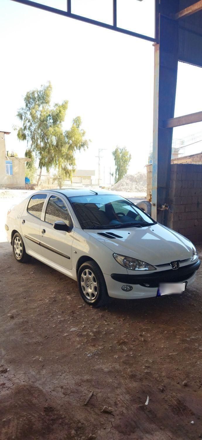 پژو ۲۰۶ صندوق دار v8 - 1394