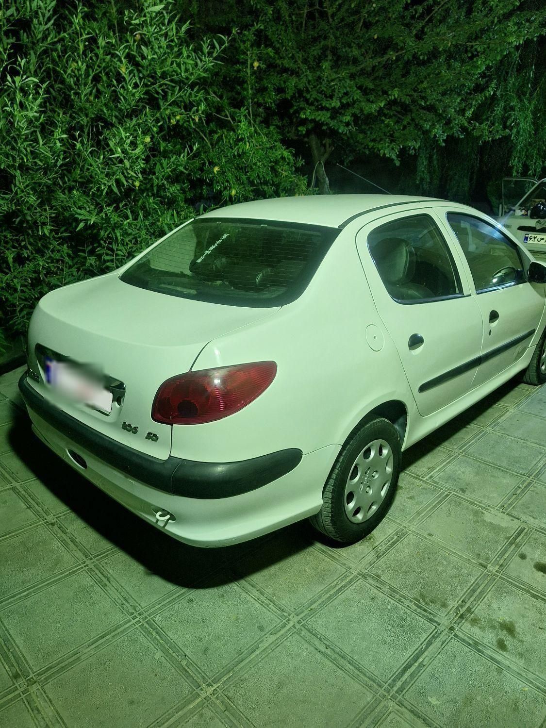 پژو ۲۰۶ صندوق دار v8 - 1397