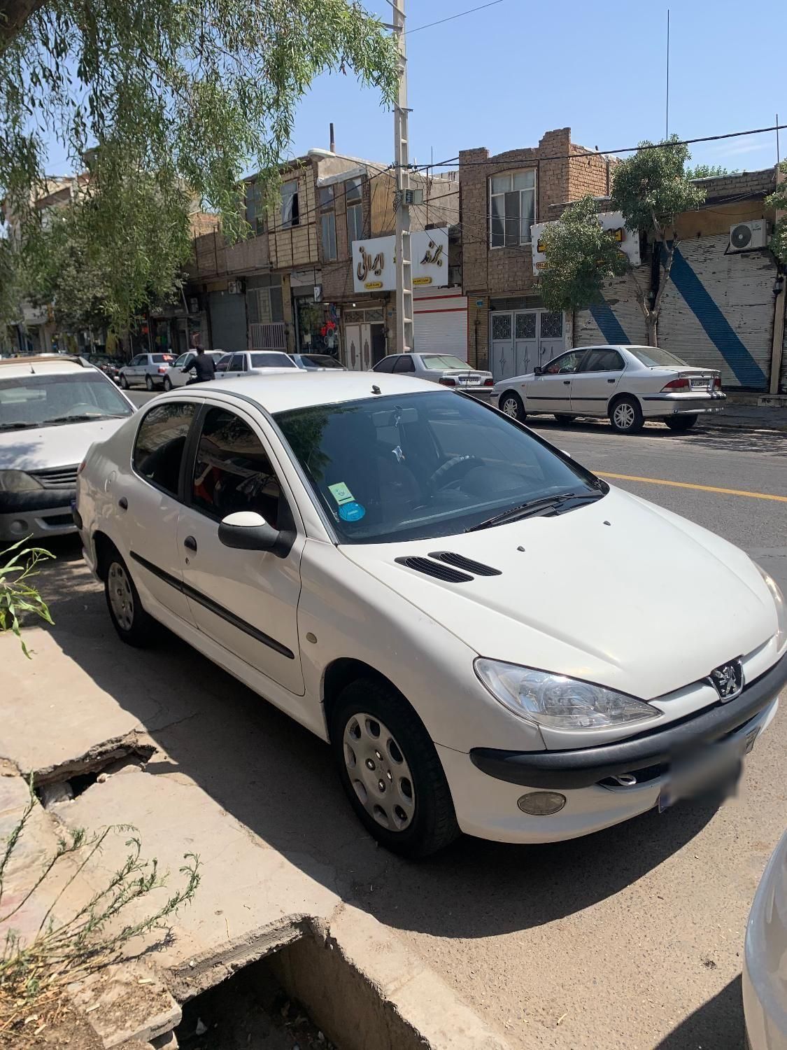 پژو ۲۰۶ صندوق دار v8 - 1388