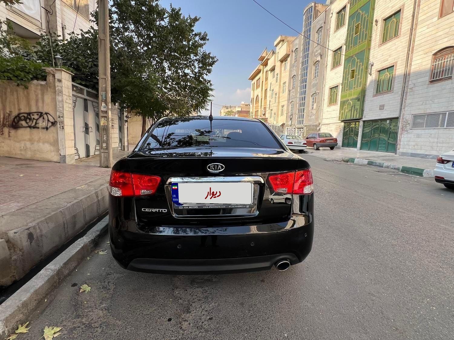 کیا سراتو 2.0 لیتر اتوماتیک GT لاین - 2012