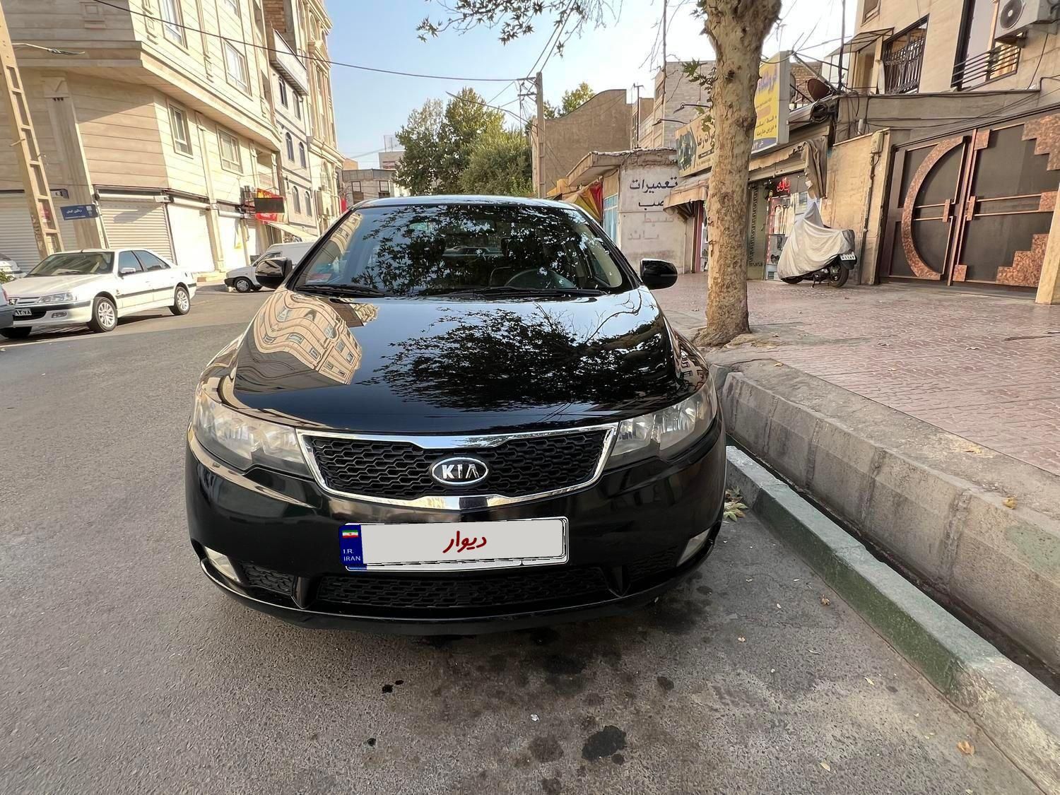 کیا سراتو 2.0 لیتر اتوماتیک GT لاین - 2012