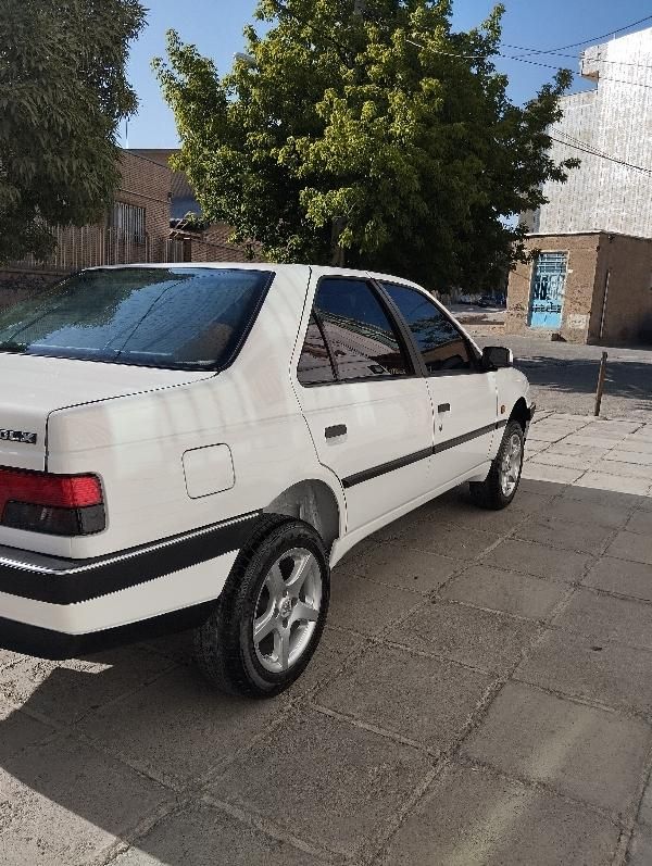 پژو 405 GLX - 1390