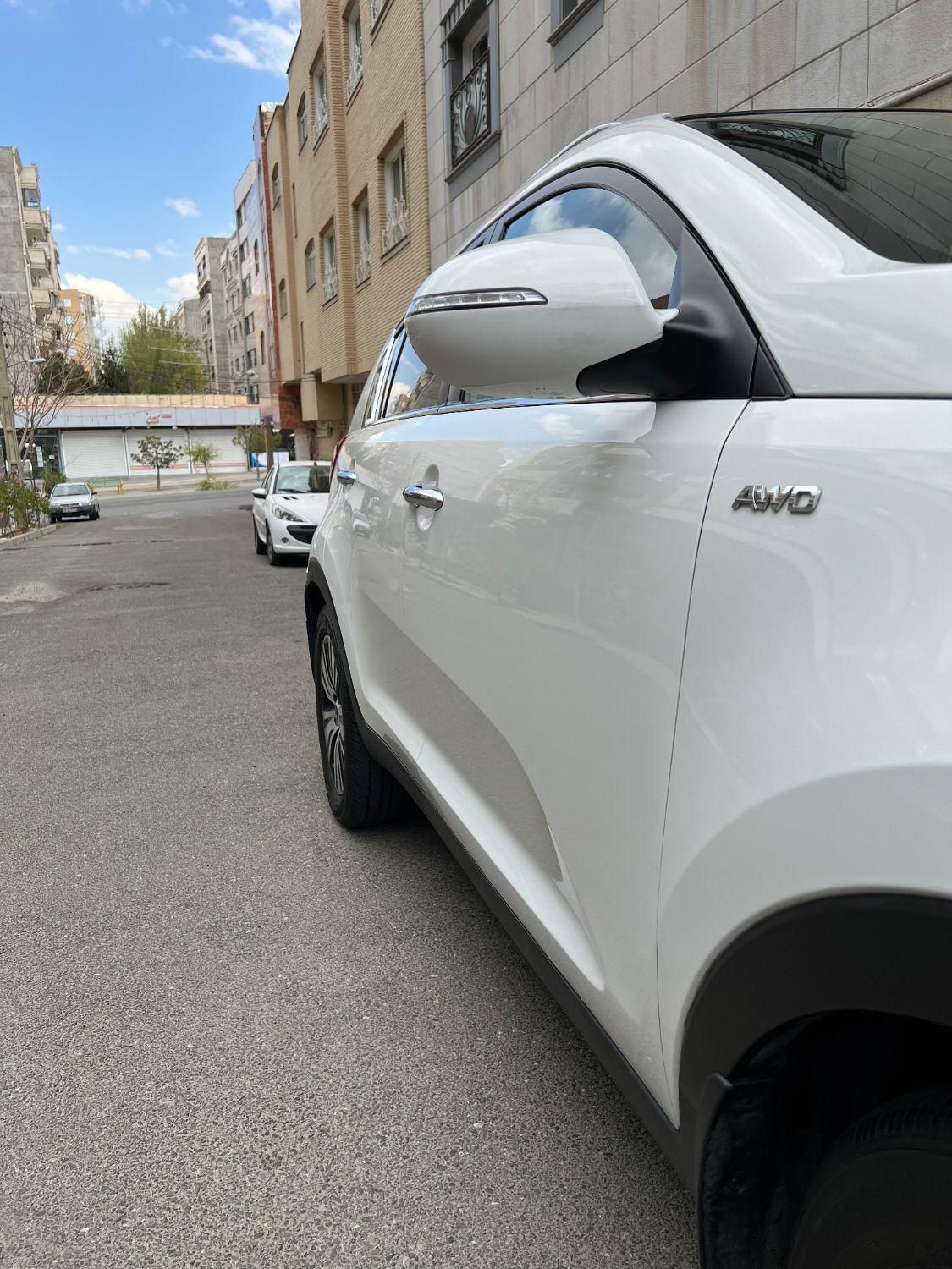 کیا اسپورتیج 4 سیلندر فول 2400cc - 2014