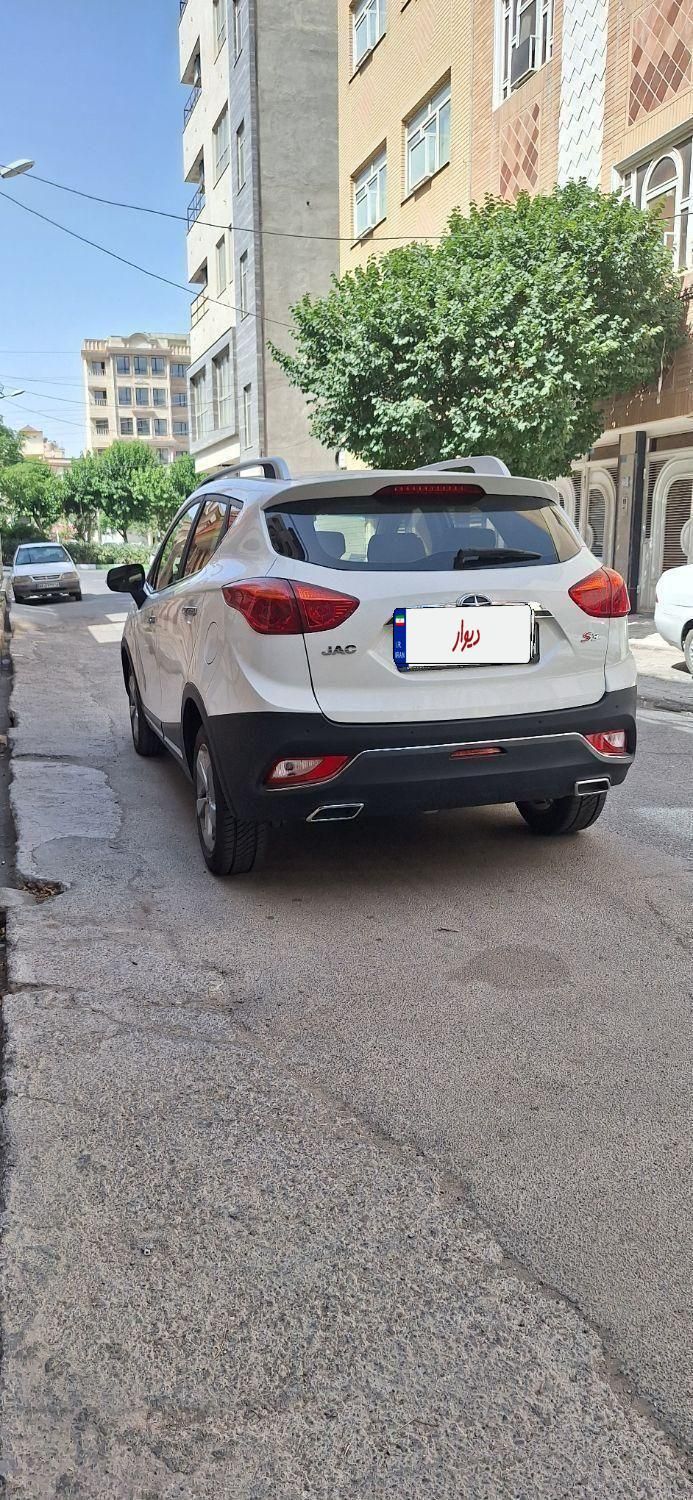 جک S3 اتوماتیک - 1400
