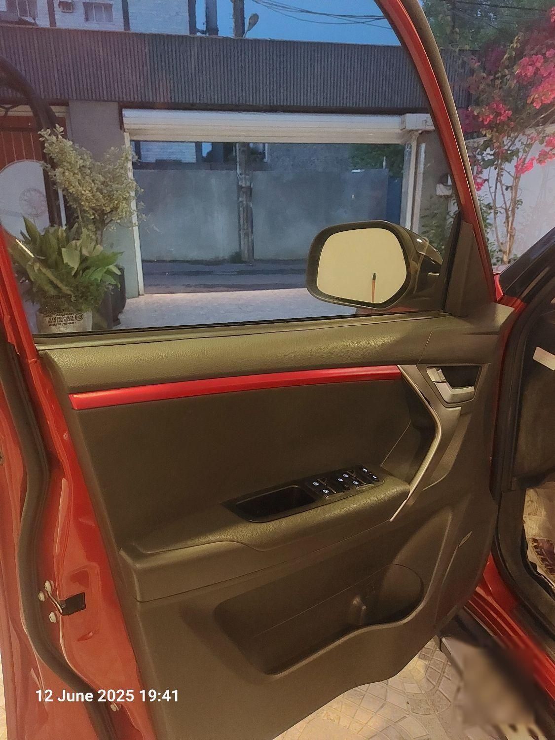ام وی ام X33 S اتوماتیک اسپرت - 1396