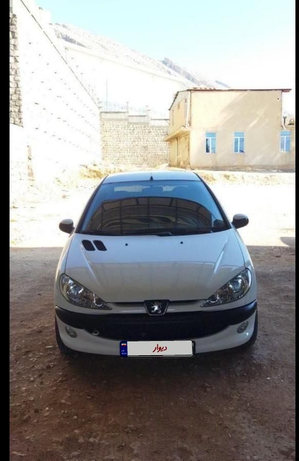 پژو ۲۰۶ صندوق دار v8 - 1394