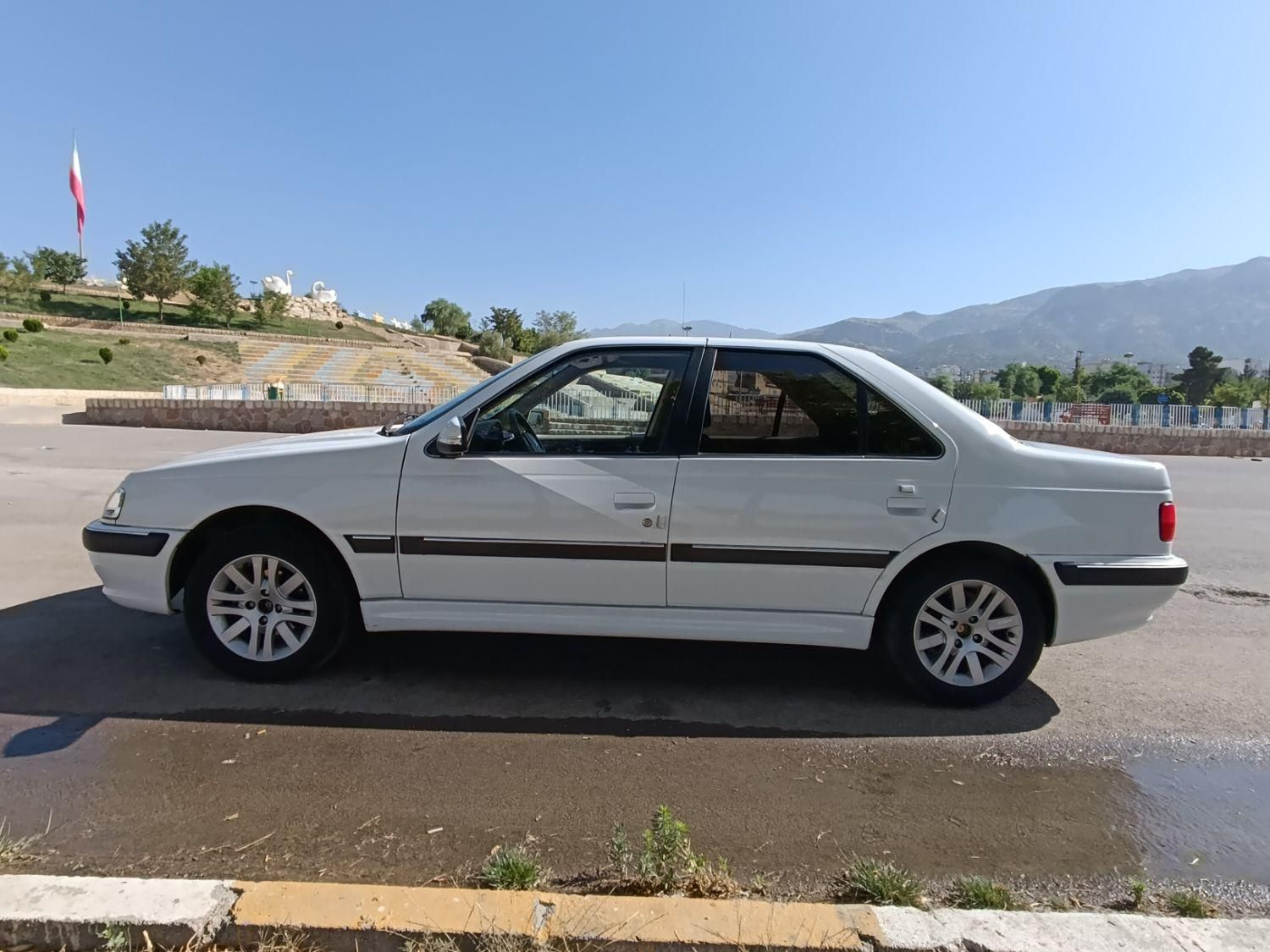 پژو پارس ELX-XU7P سفارشی - 1402