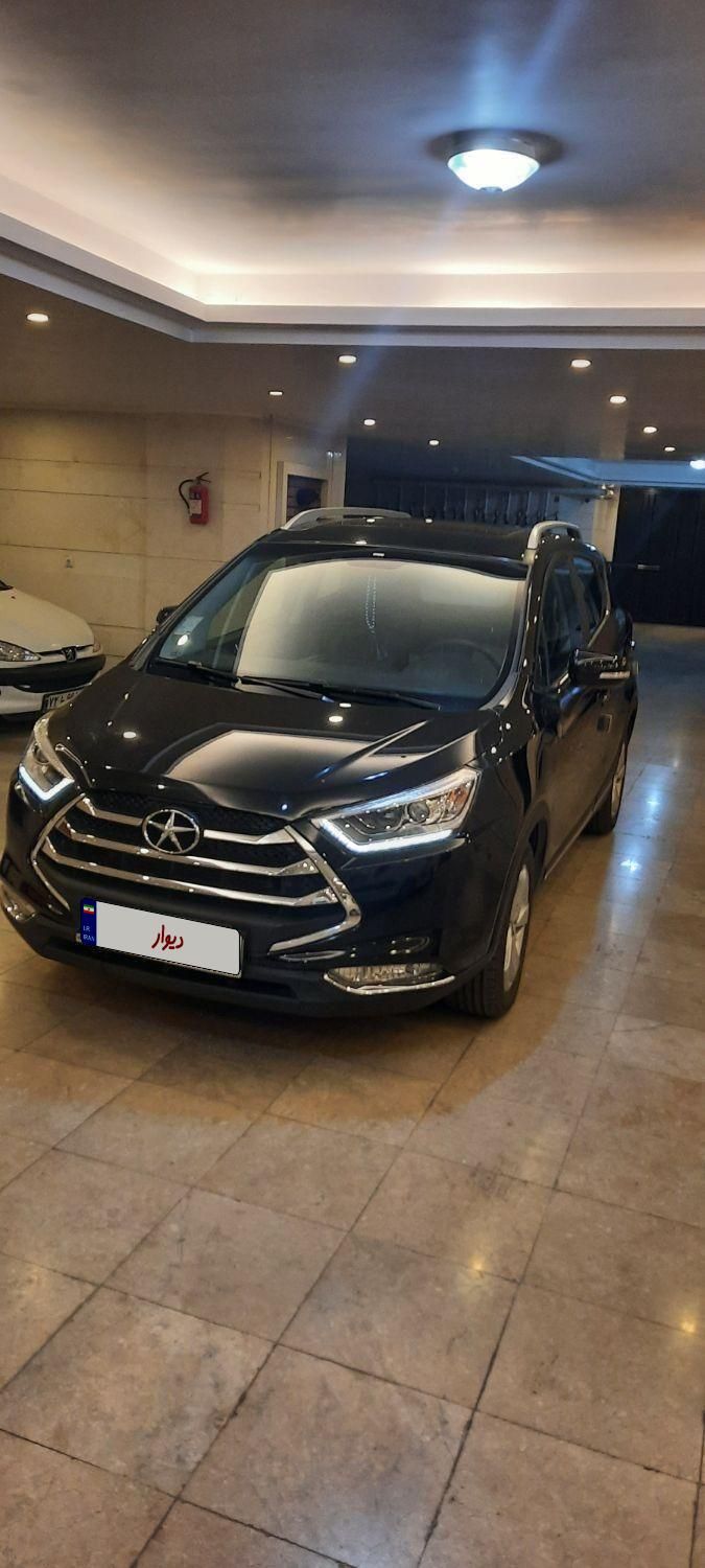 جک S3 اتوماتیک - 1402