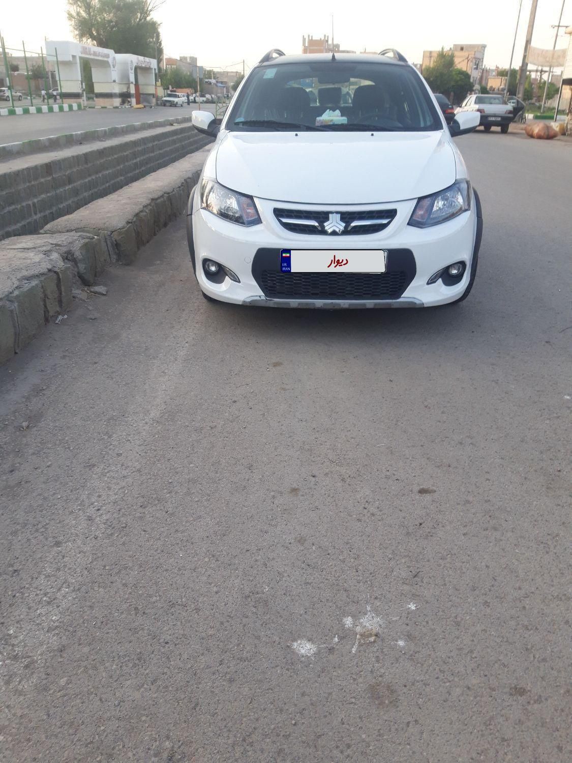 کوییک R دنده‌ای - 1402