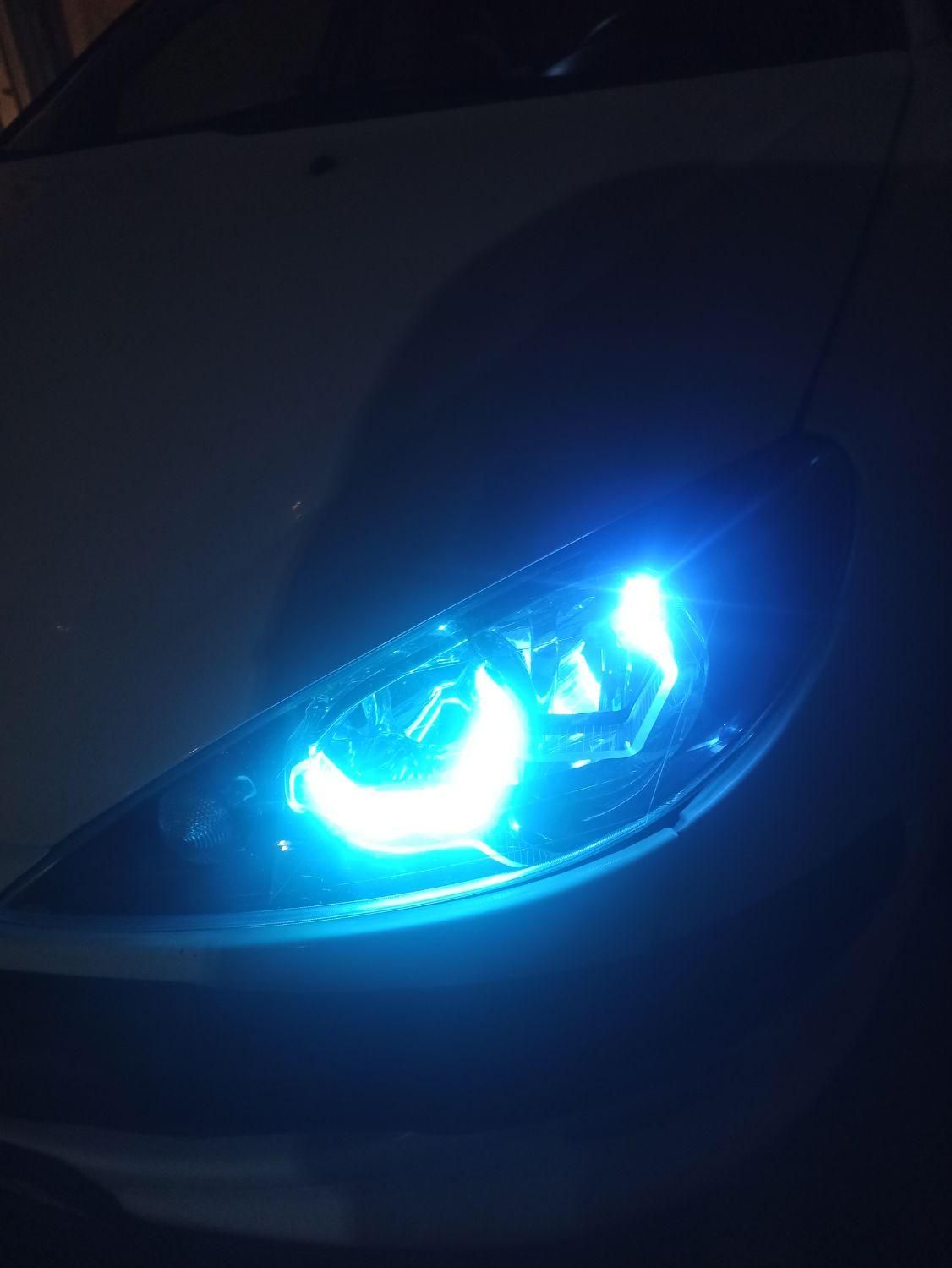 پژو ۲۰۶ صندوق دار v8 - 1391