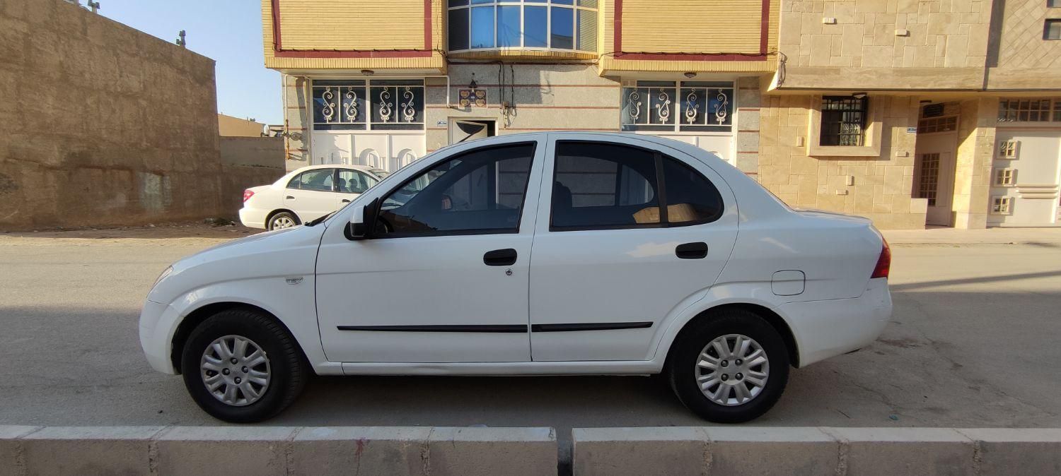 تیبا صندوق دار SX - 1396